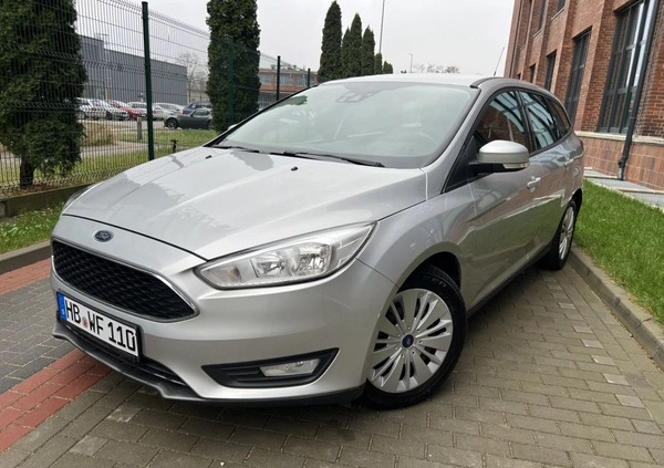 Ford Focus cena 26900 przebieg: 220000, rok produkcji 2017 z Wrocław małe 407
